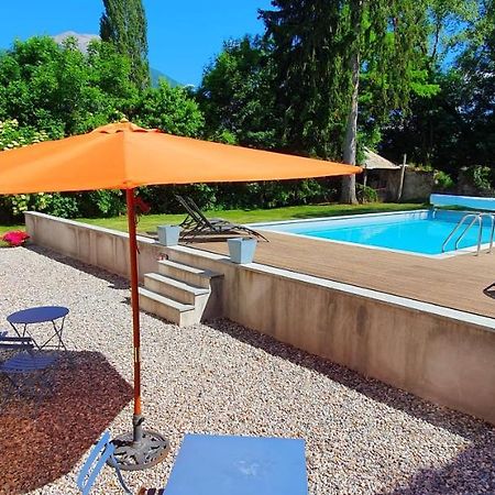 Maison Cimarron Bed and Breakfast Chateauroux-les-Alpes Exterior foto